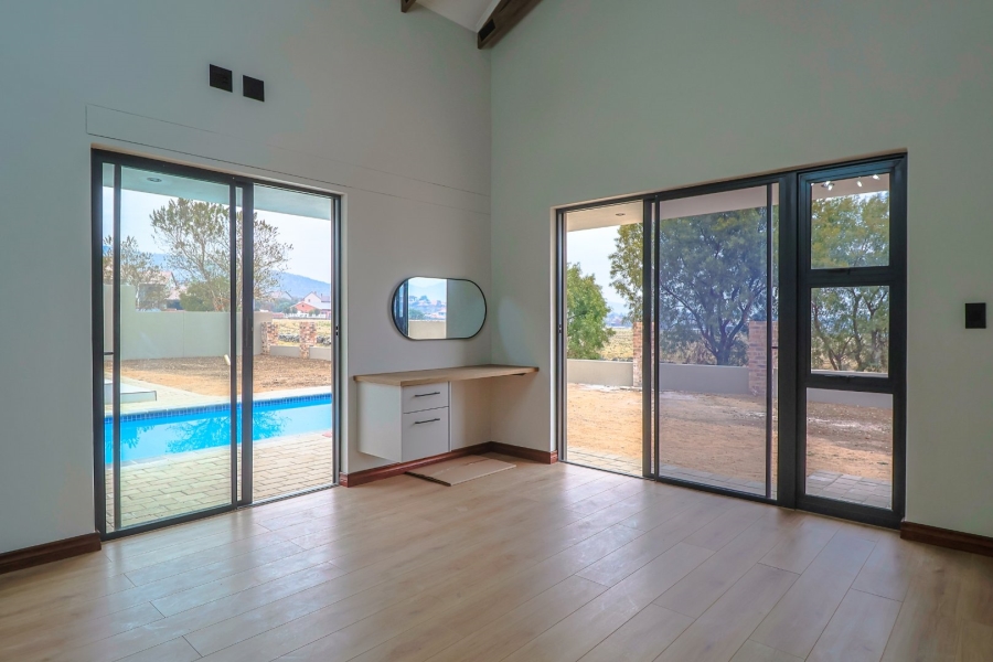 4 Bedroom Property for Sale in Landsmeer Residential Estate North West